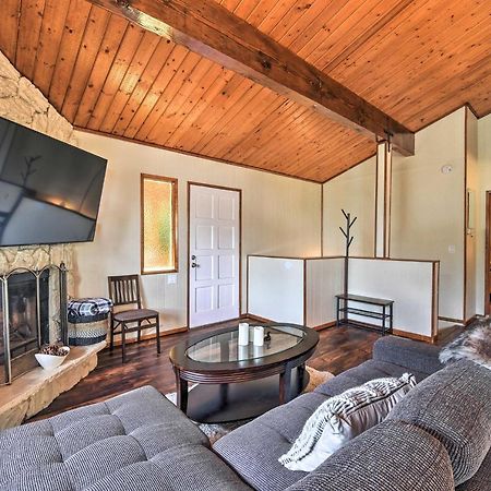 Lake Arrowhead Cabin With Deck And Stunning Mtn Views! San Bernardino Kültér fotó