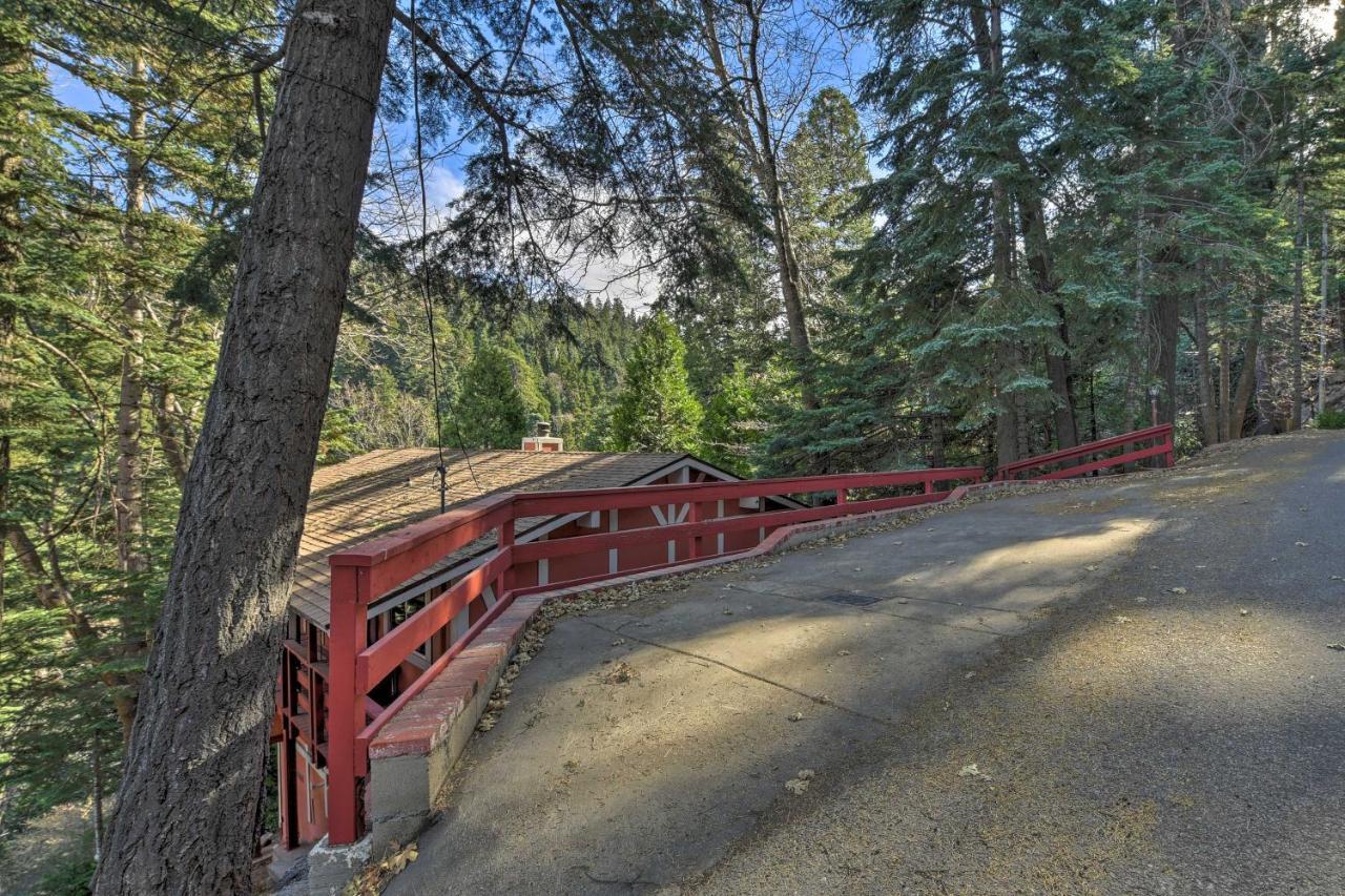 Lake Arrowhead Cabin With Deck And Stunning Mtn Views! San Bernardino Kültér fotó